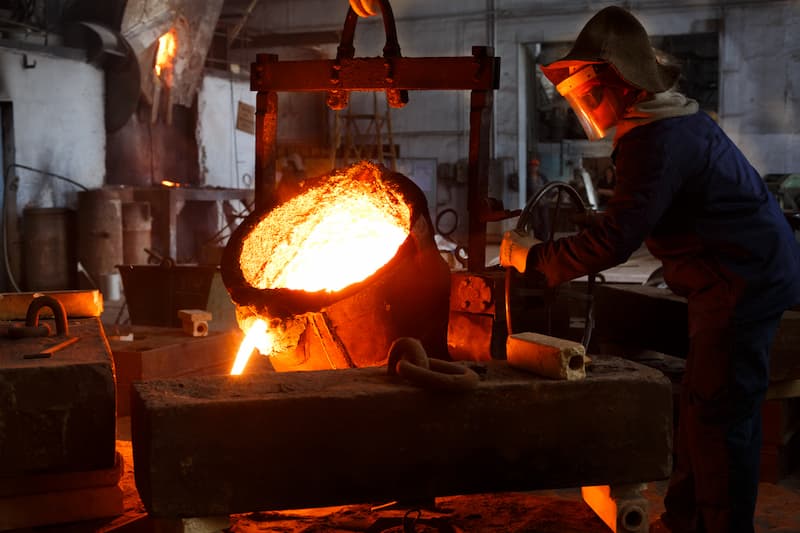 Metal casting in operation